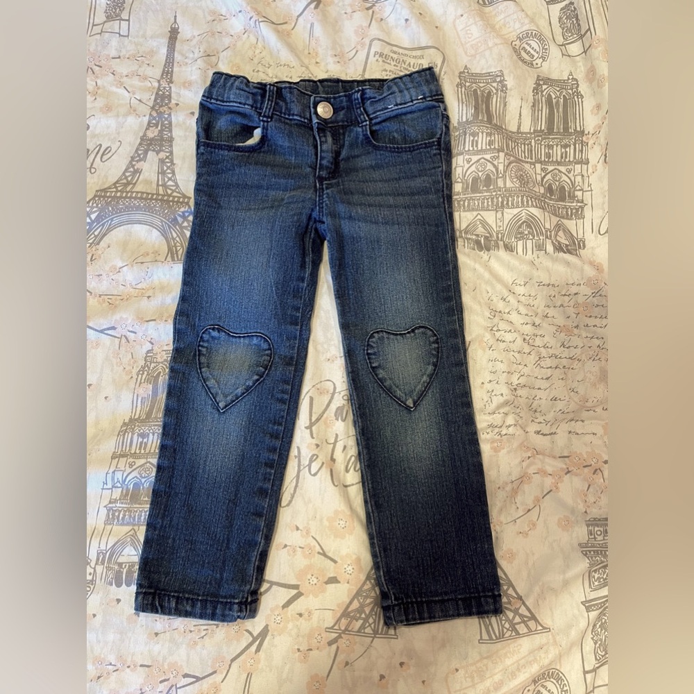 ⭐️ 4 for $25 ⭐️Gymboree 2014 heart knee jeans 2T